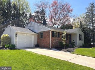 431 Covered Bridge Rd, Cherry Hill, NJ 08034