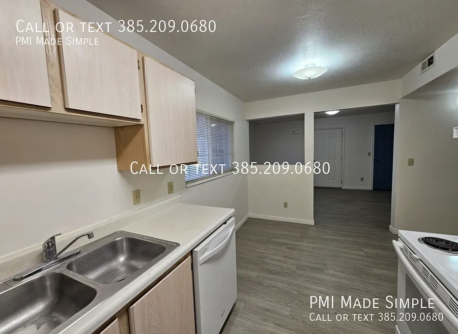 Building Photo - 1479 S 100 E