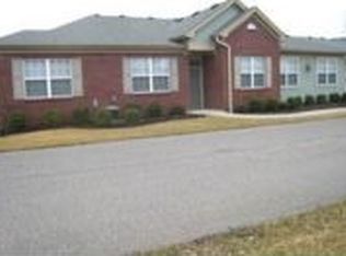 10009 Coby Way, Louisville, KY 40241