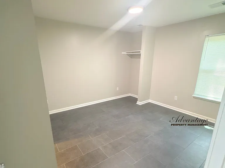 2967 Forest Ave — Photo 15