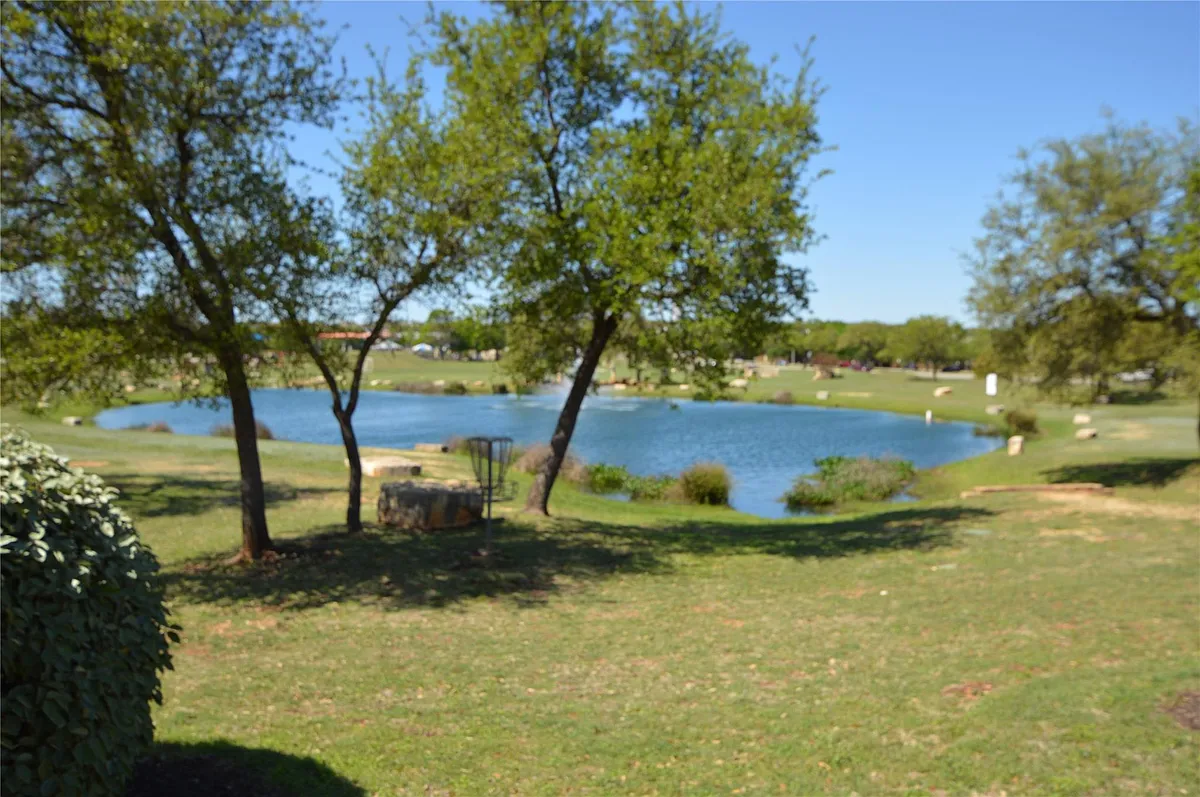 Building Photo - 1802 Misty Ridge Dr
