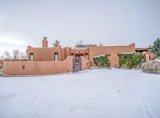 5 Laguna Trl N, Corrales, NM 87048