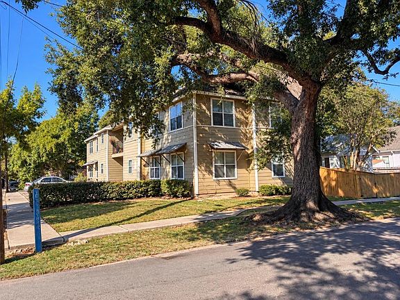 3rd image of 2302 Colorado St