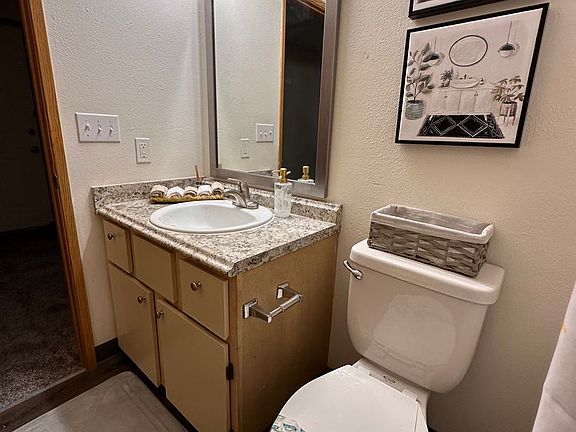 4th image of 8500 NE Hazel Dell Ave #B-07