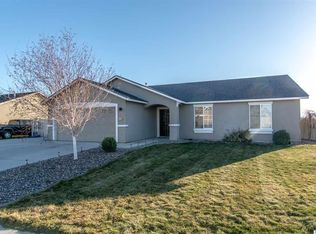 5908 Belmont Dr, Pasco, WA