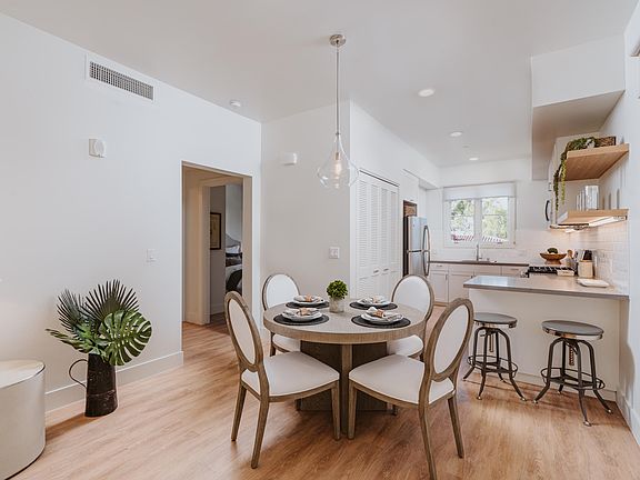 4th image of 112 E Ortega St APT 216