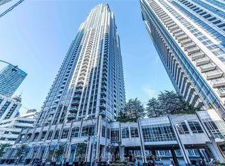 763 Bay St #211, Toronto, ON M5G2R3