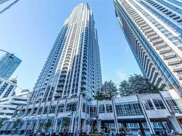 763 Bay St, Toronto, ON