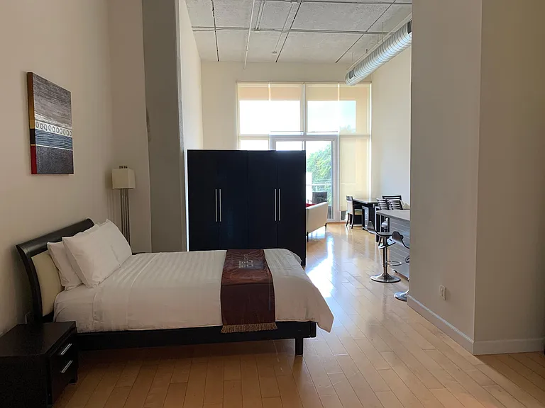 Standard Suite #2 - Open Layout Floorplan - 805 sq ft.