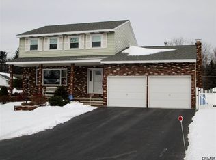 4 Aldershoot Rd, Albany, NY 12205