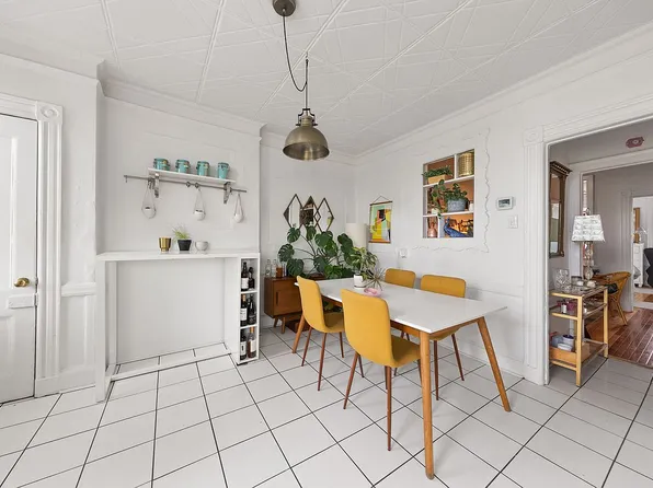 664 Henry St, Brooklyn, NY 11231
