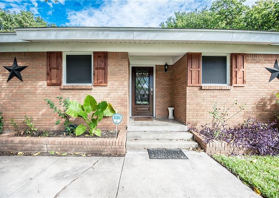 1st image of 3812 Granada Dr