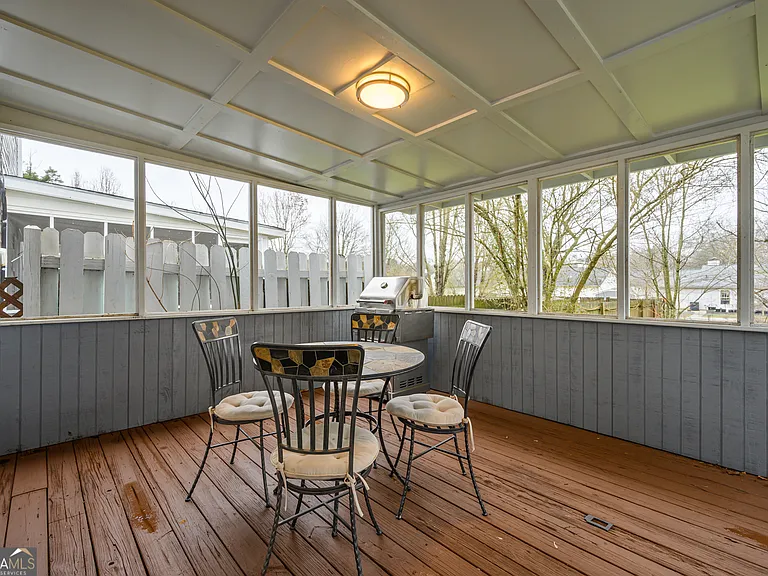 10 Jill Ln — Photo 19