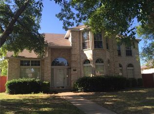 1128 Barrington Dr, Desoto, TX 75115