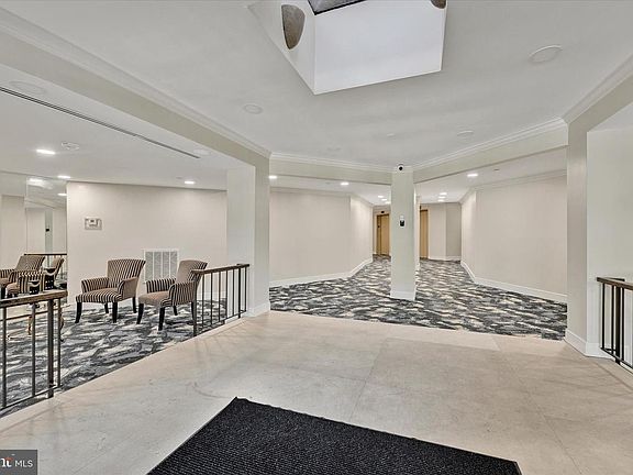 3rd image of 3011 Fallstaff Rd Unit 204A