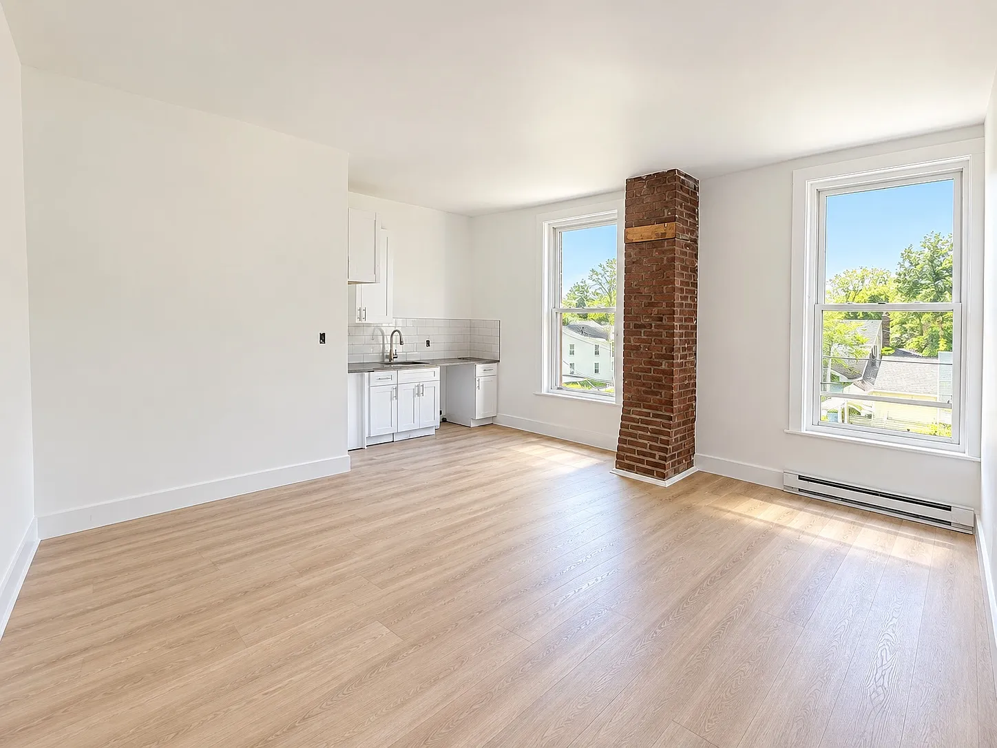 2 bed, 1200 sqft, $1,500 — Photo 2