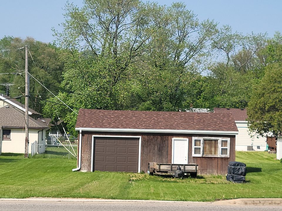 2nd image of 2443 Plainfield Rd #1 & 2