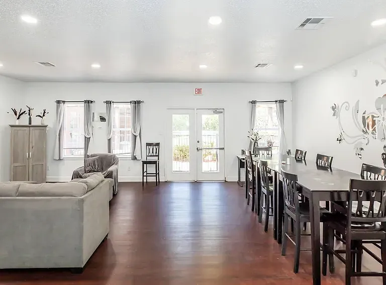 Centerville Pointe Apartments — Photo 5