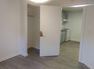 100 E Galena Blvd #B6, Aurora, IL 60505