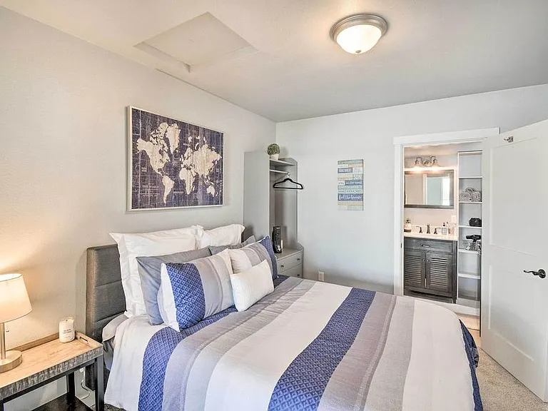 219 Shore Dr — Photo 14