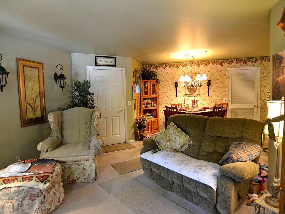 Cozy Living Room