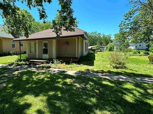 205 S East Ave, Western, NE 68464