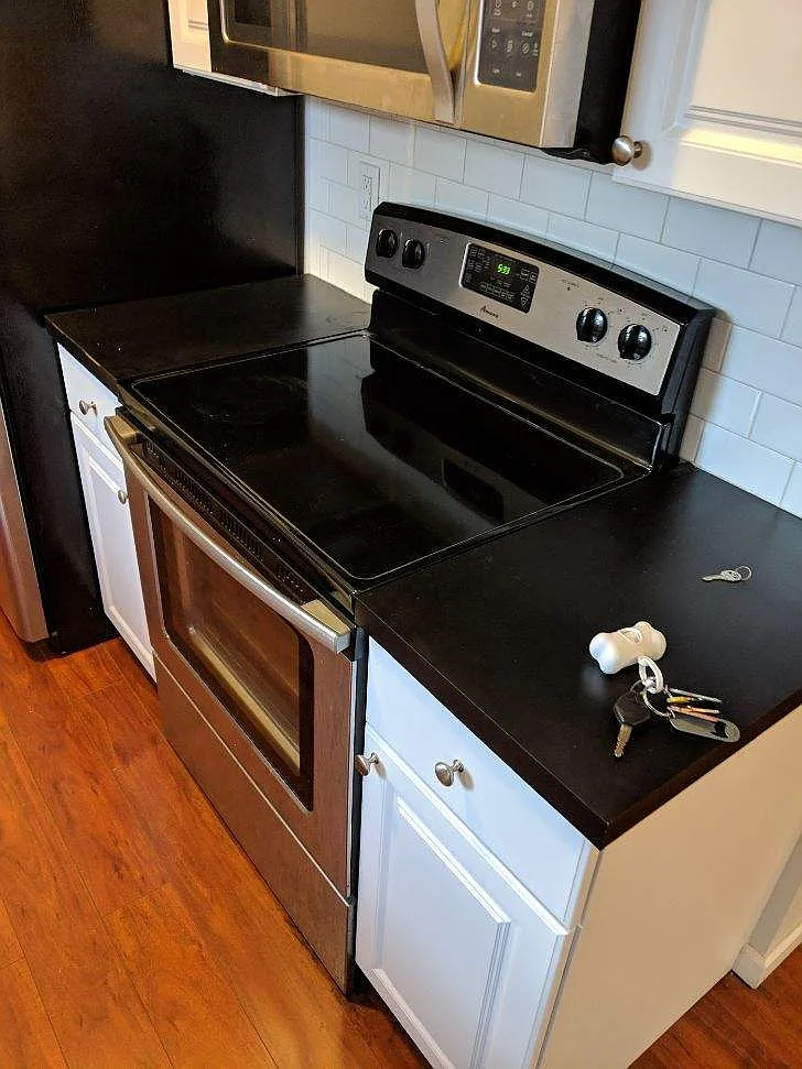 3 bed, 2.0 bath, 1250 sqft, $2,650 — Photo 4