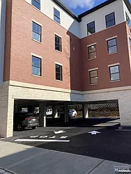 209 Oakdene Place, #201