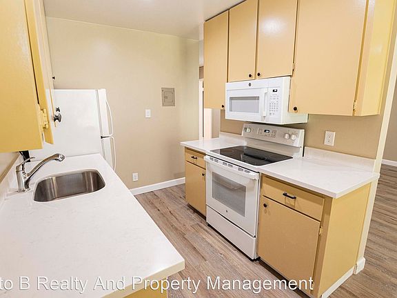 3rd image of 505 Cypress Point Dr Unit 50