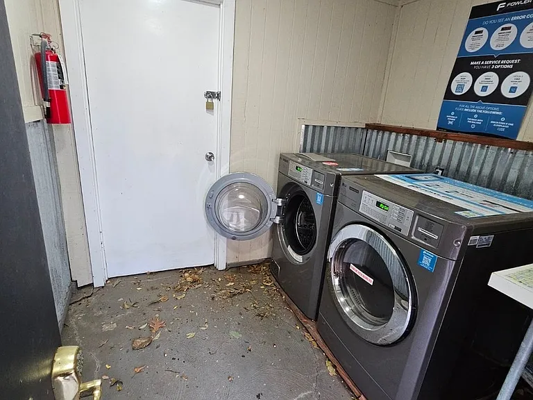 3911 Prescott Ave #6 — Photo 4