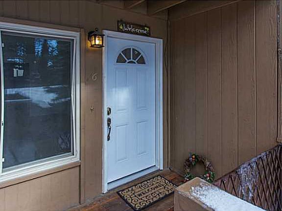 2nd image of 866 Northwood Blvd #1