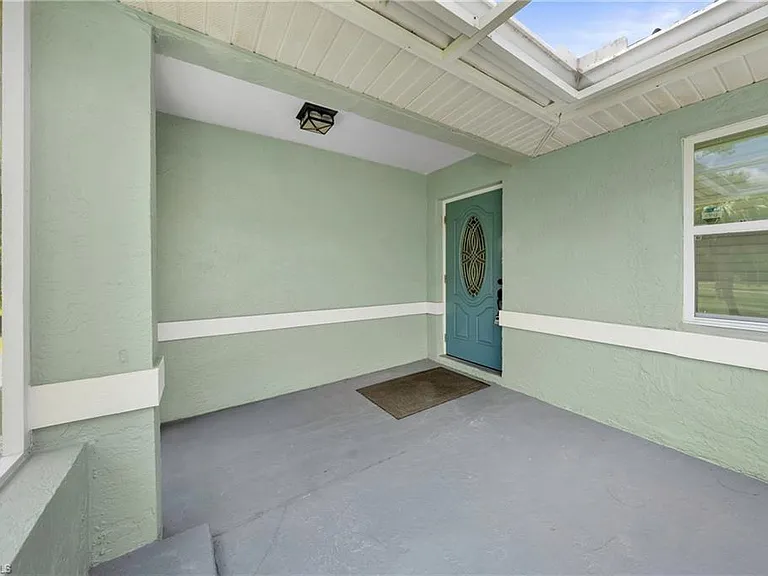 4160 5th Ave SW — Photo 42