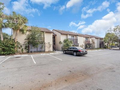 2701 Hidden Lake Dr N Unit E, Sarasota, FL, 34237