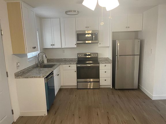 4th image of 4721 Marconi Ave