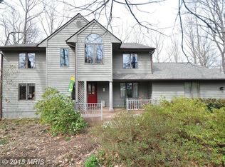 987 Wilda Dr, Westminster, MD 21157