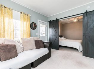 426 9th Ave SW, Cedar Rapids, IA 52404