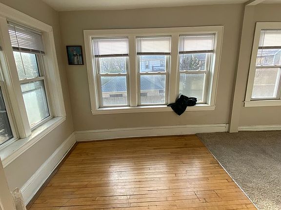 3rd image of 2118 Dupont Ave S APT 3