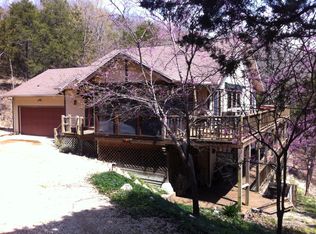 10466 Cedar Forest Dr, Garfield, AR 72732