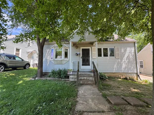 216 Elmwood Blvd, Jackson, MO 63755