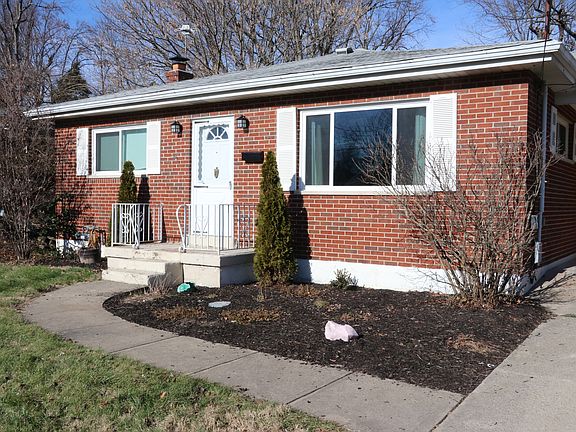 2nd image of 24 Julia Ave