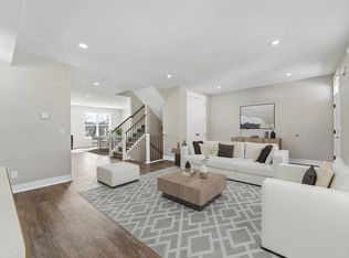 1819 Chessland St, Pittsburgh, PA 15205