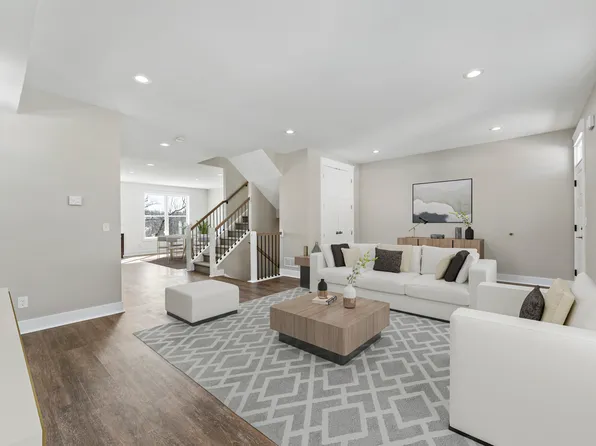 1819 Chessland St, Pittsburgh, PA 15205