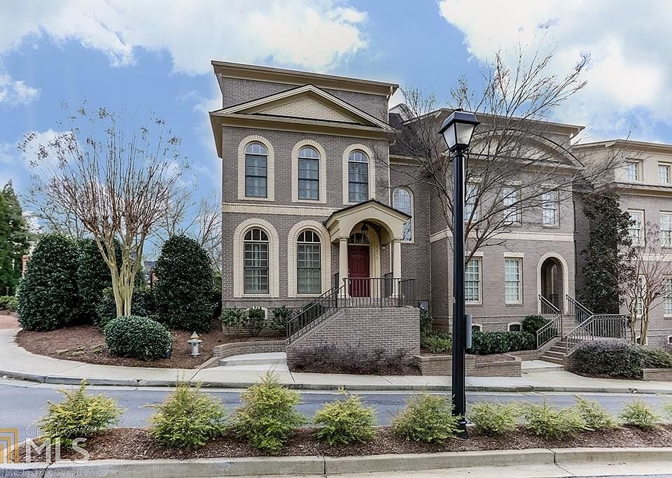 1st image of 2020 Kensington Green Dr SE #0