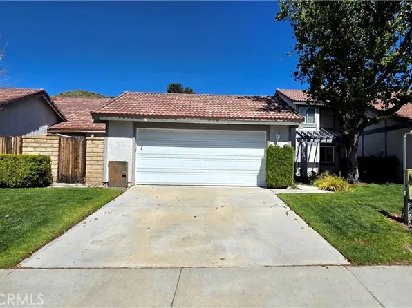 15839 Ada St, Santa Clarita, CA 91387