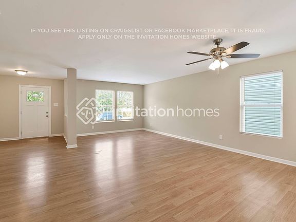 3rd image of 1323 Waterlily Ln