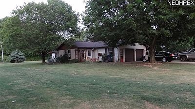 2nd image of 49207 S Park Cir