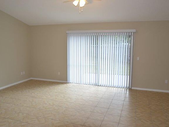 2nd image of 2716 Treasury Cir E