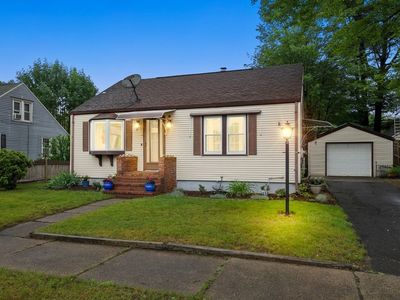 97 Connecticut Ave, Springfield, MA, 01104