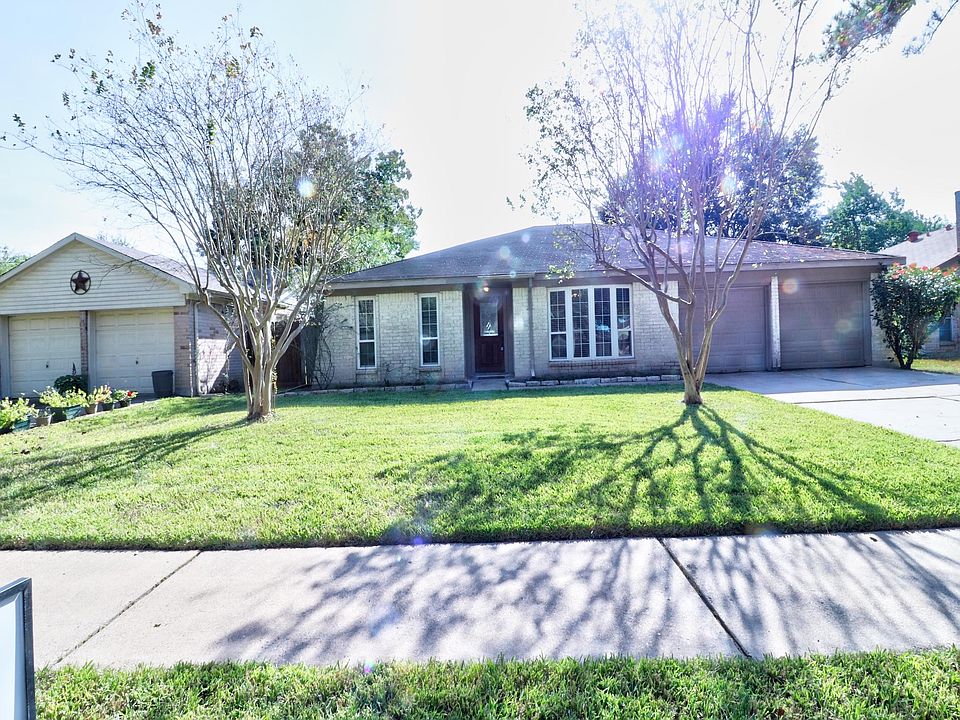 1st image of 22527 Carter Moir Ln