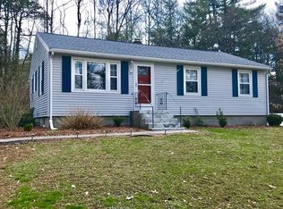 35 Harvard Ave, Methuen, MA 01844